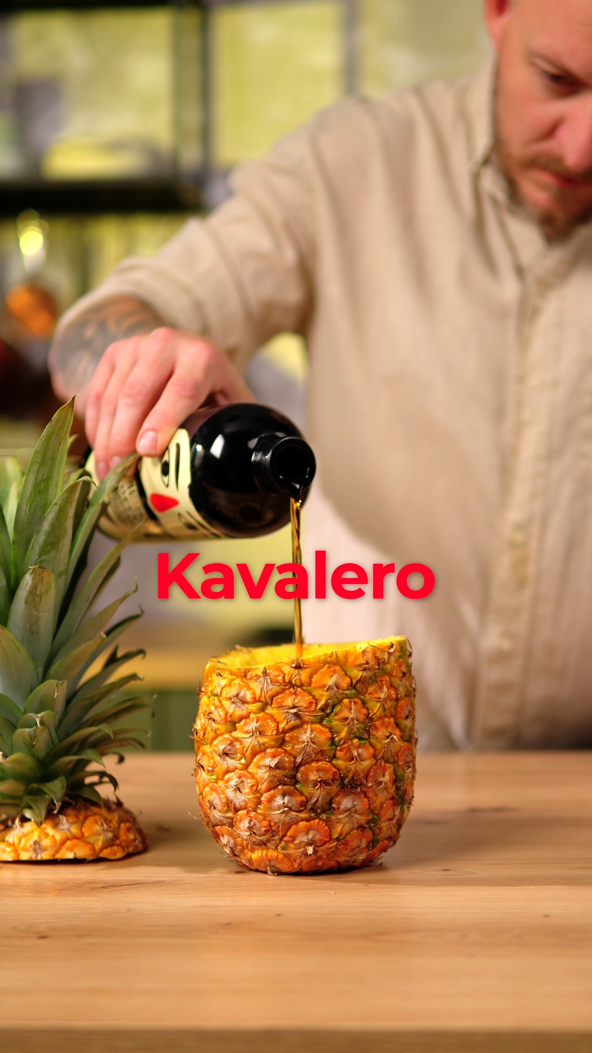 Back to reality? Technically. Mentally, we're still somewhere tropical 🍍🍸
Meet the drink keeping the holiday going.

For TROPICAL KAVALERO TONIC you'll need:

🍸 40 ml KAVALERO 
🍍 100 ml pineapple juice
🫗100 ml tonic
🍍 pineapple
🧊ice

Cut your pineapple open, scoop out the flesh and save it for later. Add KAVALERO, ice, pineapple cubes, and pineapple juice, top with tonic and give it a stir. That's it. Vacation mode: activated.